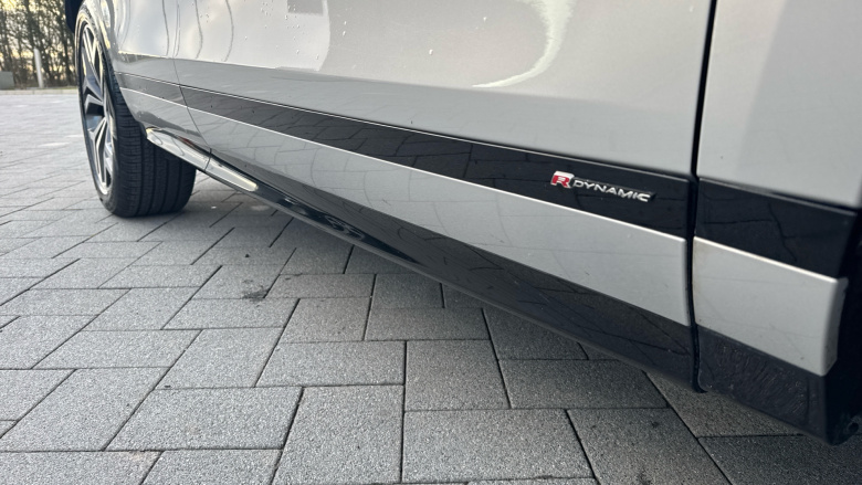 Land Rover Range Rover Evoque 1.5 P300e R-Dynamic HSE 5dr Auto Hatchback